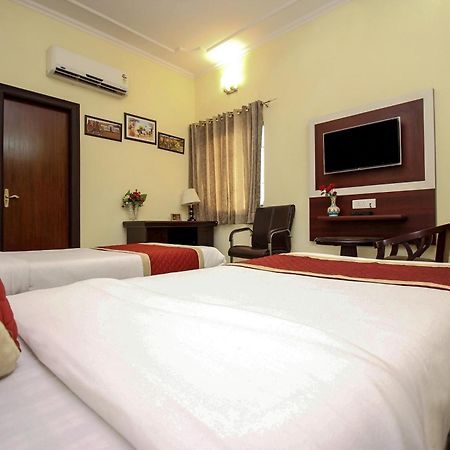 Super Hotel O Jaipur Stays Buitenkant foto